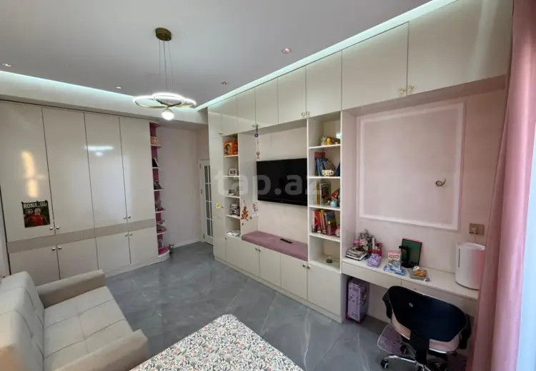 3 otaqlı mənzil , Bakı