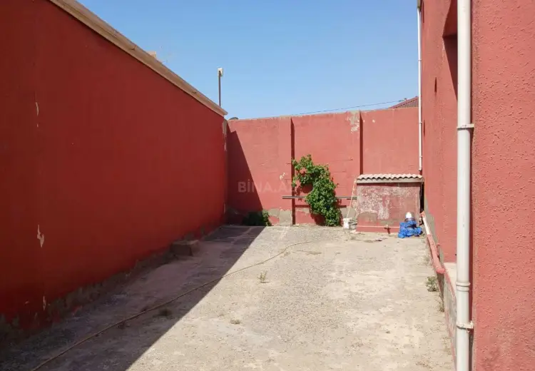 8 otaqlı mənzil Satılır, Hövsan qəs., Suraxanı, Bakı