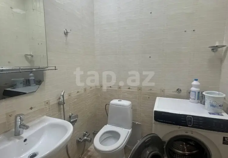1 000 AZN - 3 otaqlı mənzil Kirayə (aylıq), Bakı