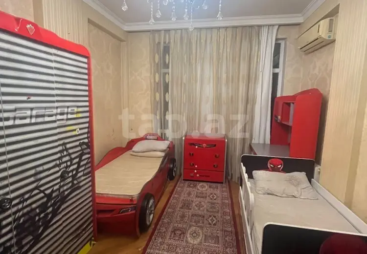 1 000 AZN - 3 otaqlı mənzil Kirayə (aylıq), Bakı