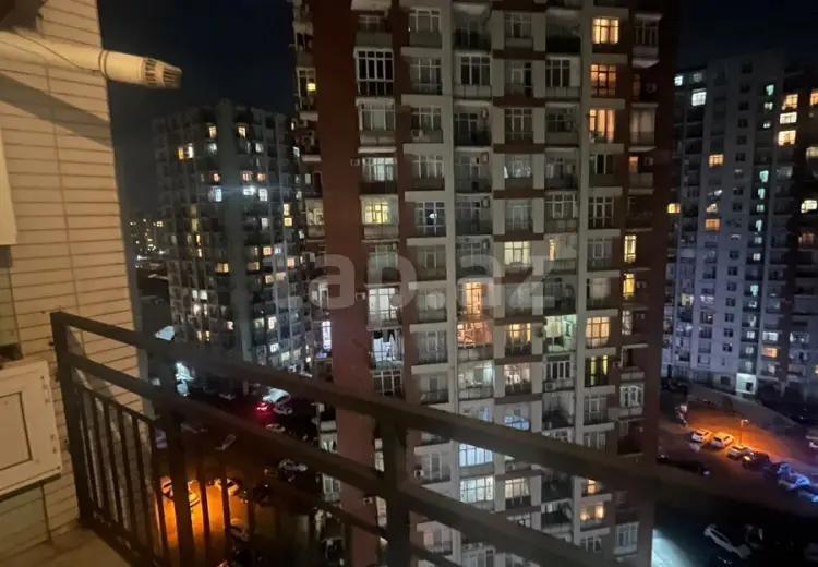 1 000 AZN - 3 otaqlı mənzil Kirayə (aylıq), Bakı
