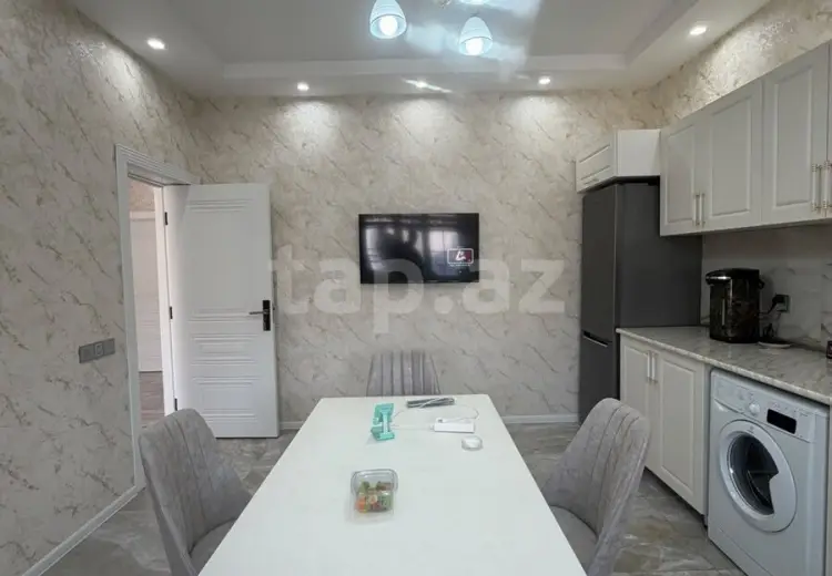 3 otaqlı mənzil , Bakı