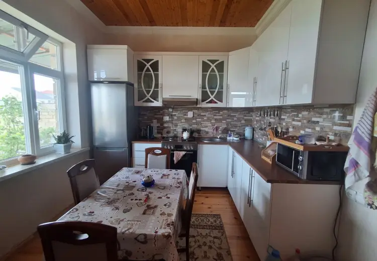 3 otaqlı mənzil , Gəncə