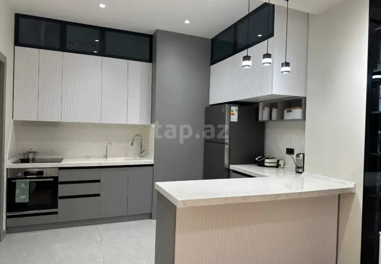 3 otaqlı mənzil , Bakı