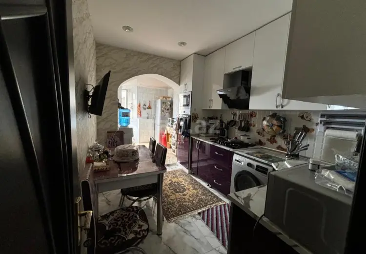 4 otaqlı mənzil , Bakı