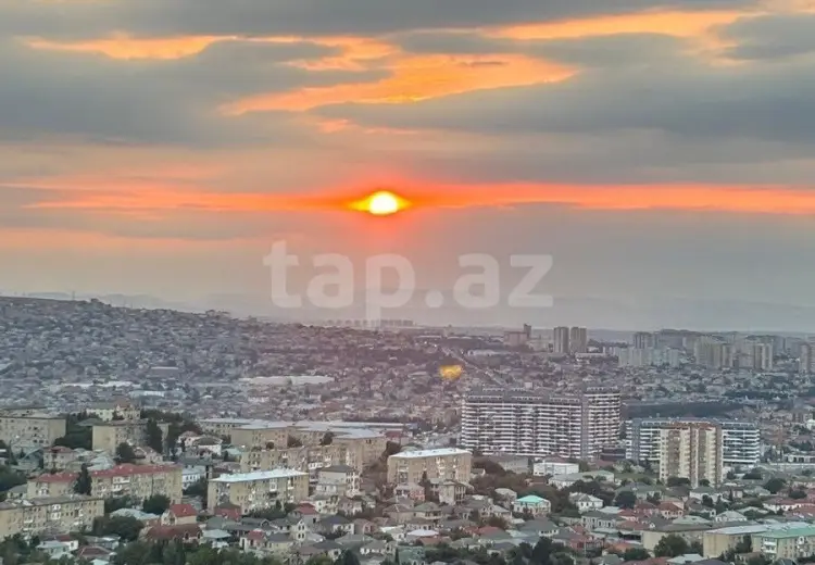 4 otaqlı mənzil , Bakı