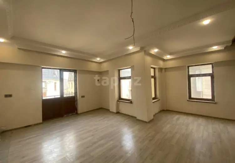 5 otaqlı mənzil , Xırdalan