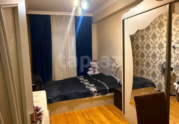 3 otaqlı mənzil , Bakı