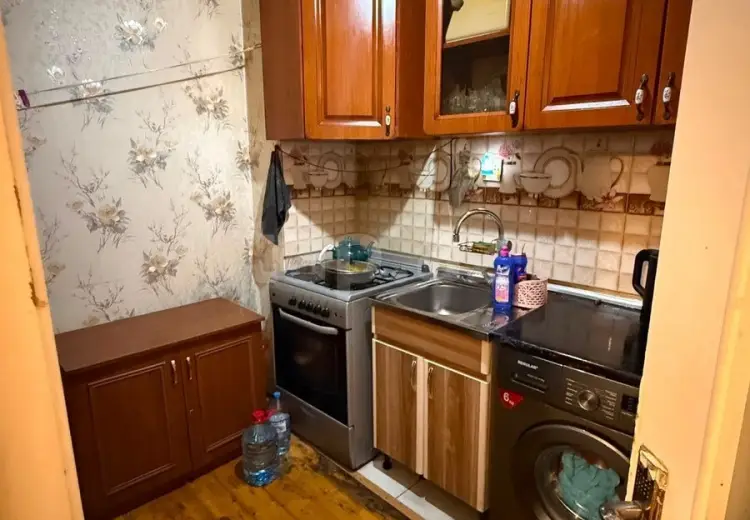 3 otaqlı mənzil , Bakı