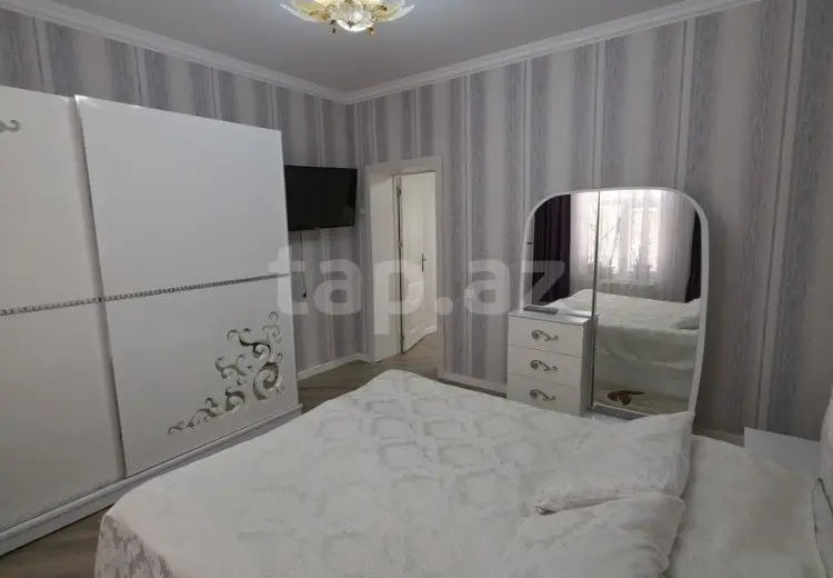 4 otaqlı mənzil , Bakı