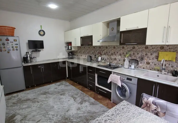 4 otaqlı mənzil , Bakı