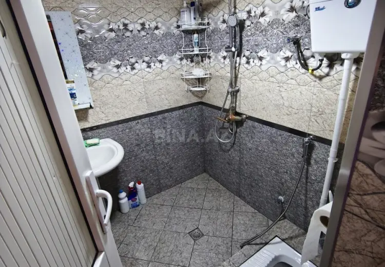 4 otaqlı mənzil Satılır, Bayıl qəs., Səbail, Bakı