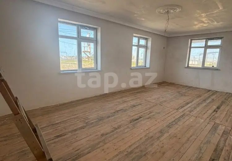 3 otaqlı mənzil , Bakı