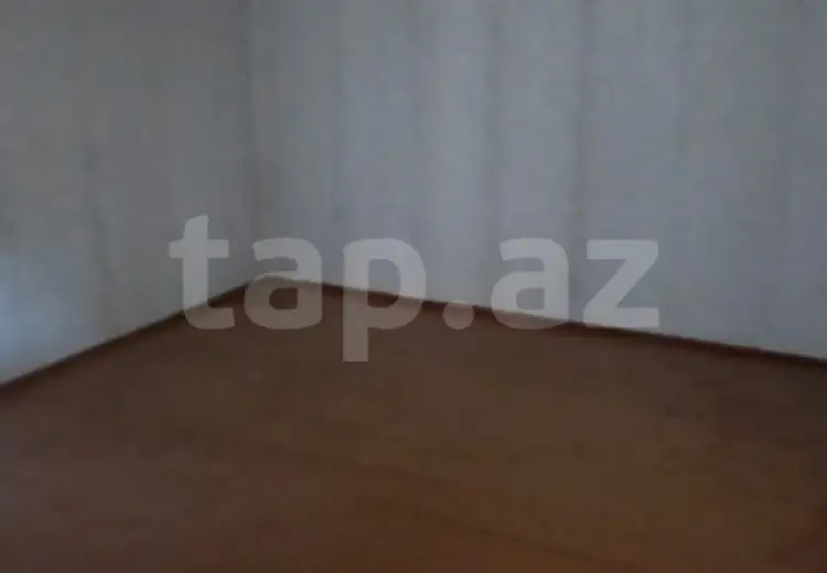 8 otaqlı mənzil , Gəncə