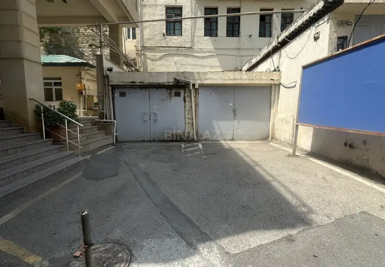 34 m² Obyekt / Ofis Satılır, Bayıl qəs., Səbail, Bakı