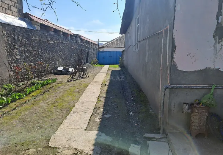 3 otaqlı mənzil Satılır, Qəbələ