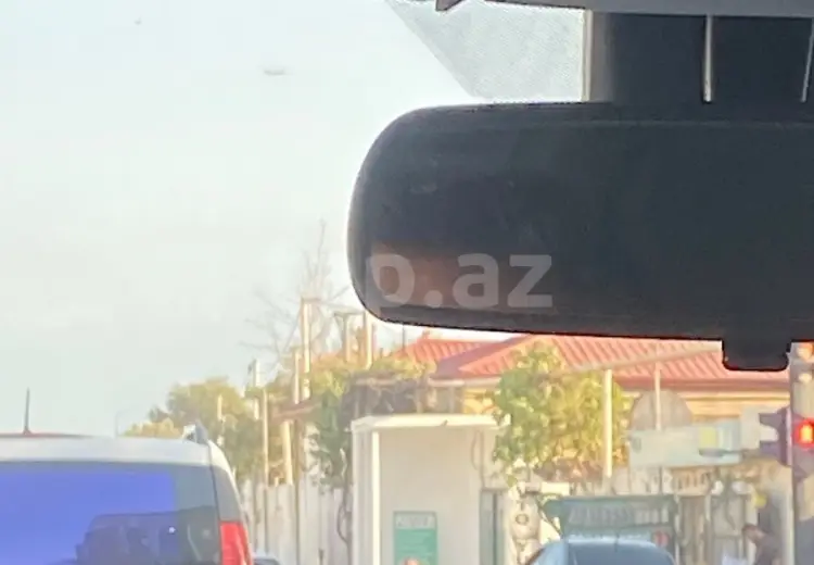 4 otaqlı mənzil , Bakı