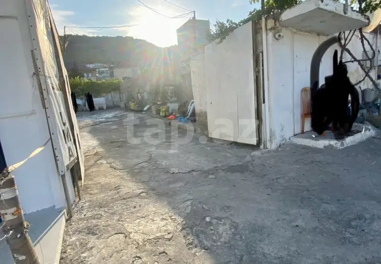 4 otaqlı mənzil , Bakı