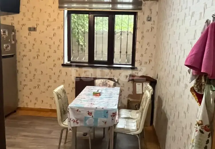 6 otaqlı mənzil , Saray, Abşeron