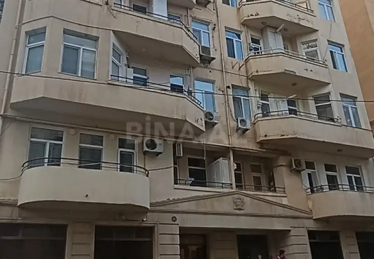 100 m² Obyekt / Ofis Kirayə (aylıq), Səbail, Bakı