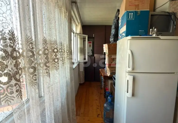 3 otaqlı mənzil , Bakı