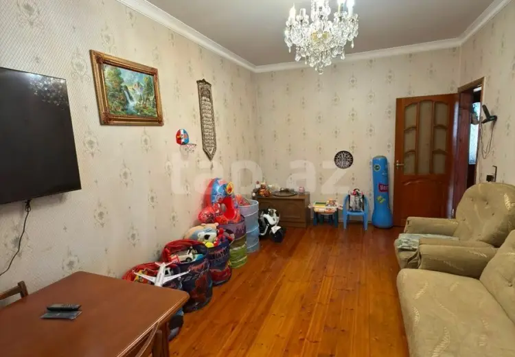 3 otaqlı mənzil , Bakı