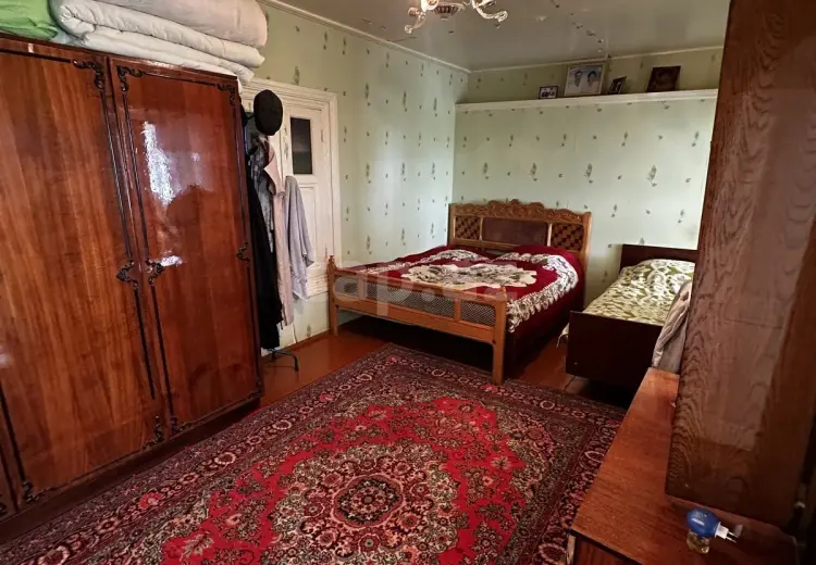 4 otaqlı mənzil , Şəki