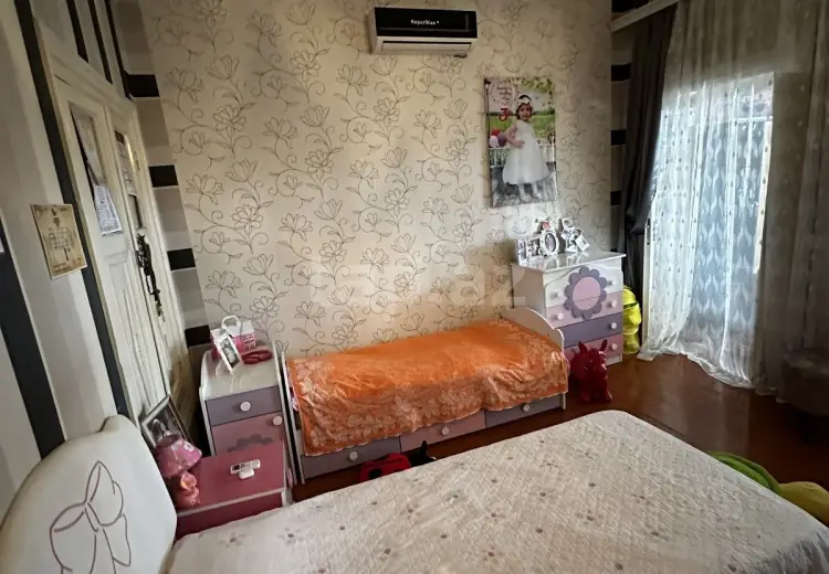 4 otaqlı mənzil , Şəki