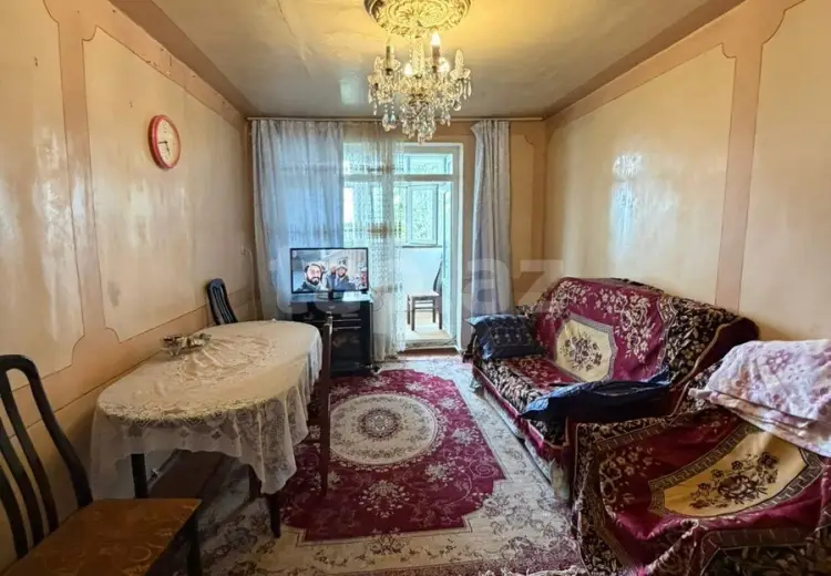 3 otaqlı mənzil , Şəki