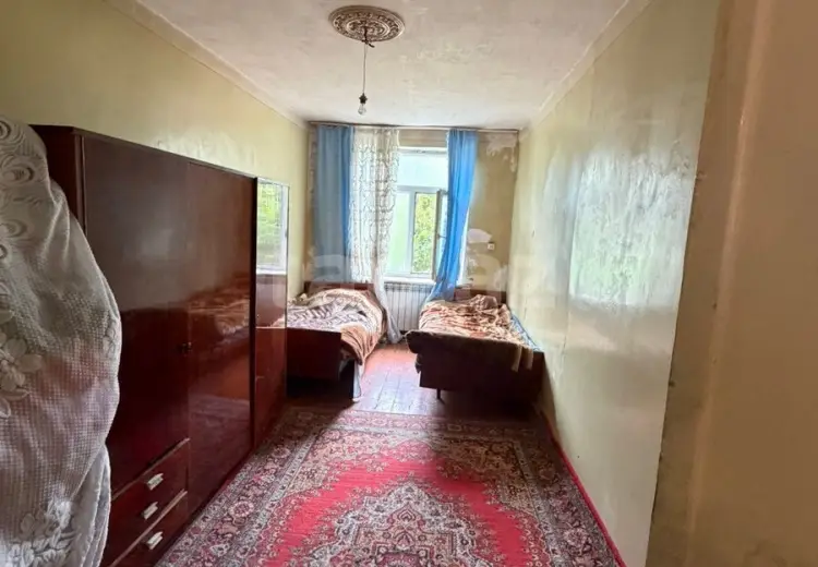 3 otaqlı mənzil , Şəki