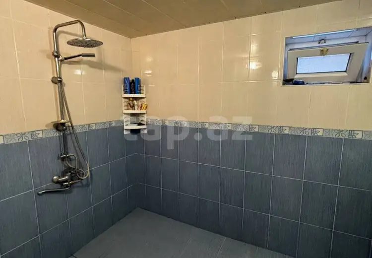 6 otaqlı mənzil , Gəncə
