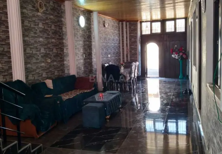 7 otaqlı mənzil Satılır, Gəncə