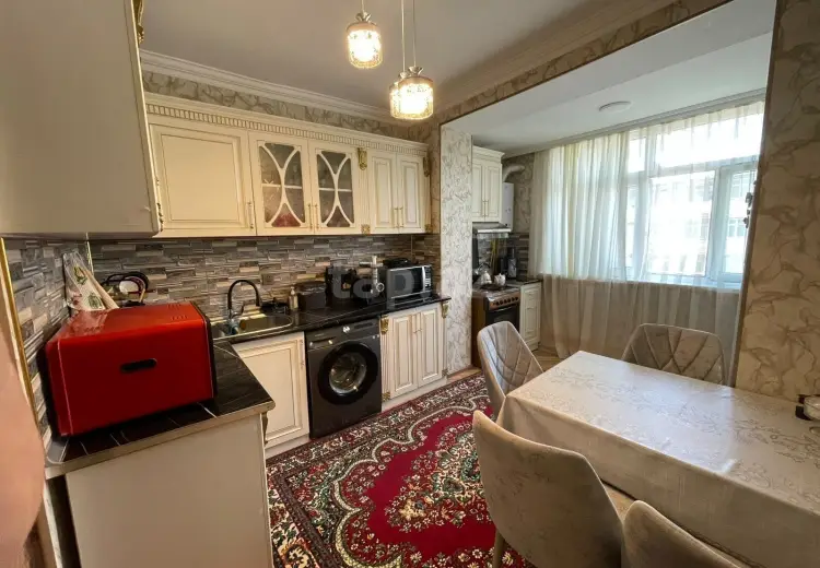 3 otaqlı mənzil , Gəncə