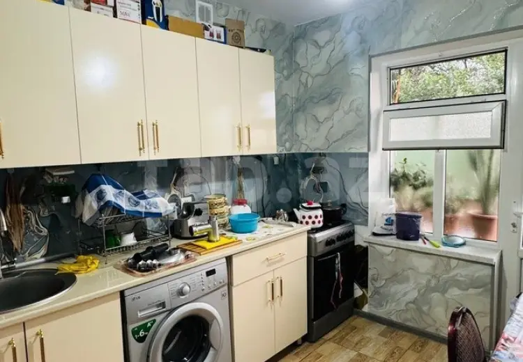 3 otaqlı mənzil , Astara