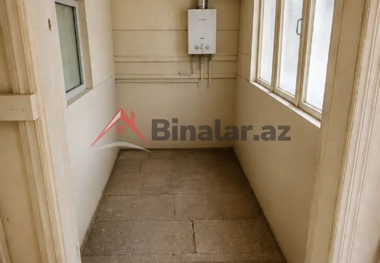 2 otaqlı mənzil Satılır, Bakı