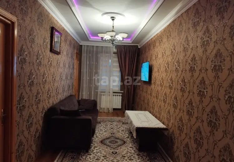 4 otaqlı mənzil , Gəncə