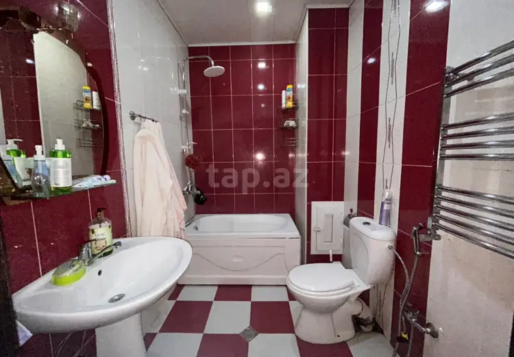 3 otaqlı mənzil , Bakı