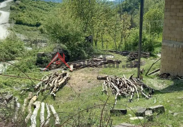 4 otaqlı mənzil Satılır, Şamaxı