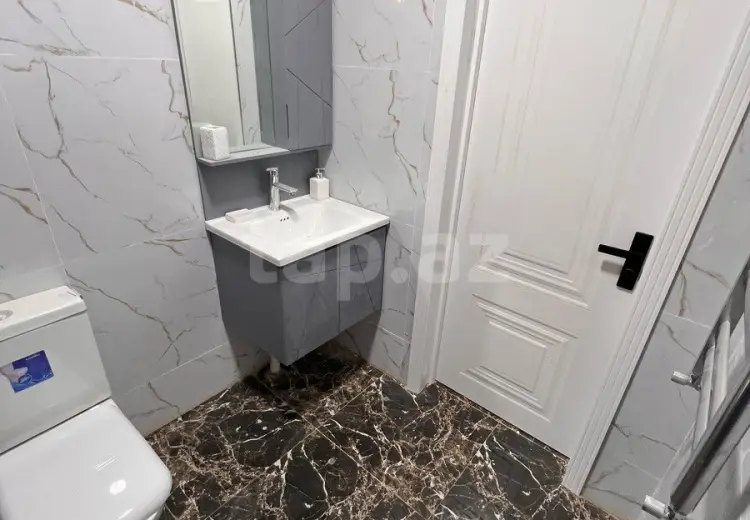 3 otaqlı mənzil , Bakı