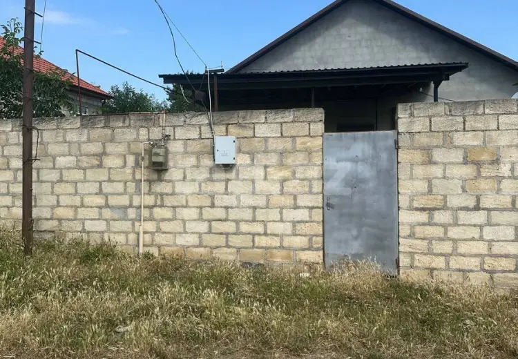 3 otaqlı mənzil , Quba