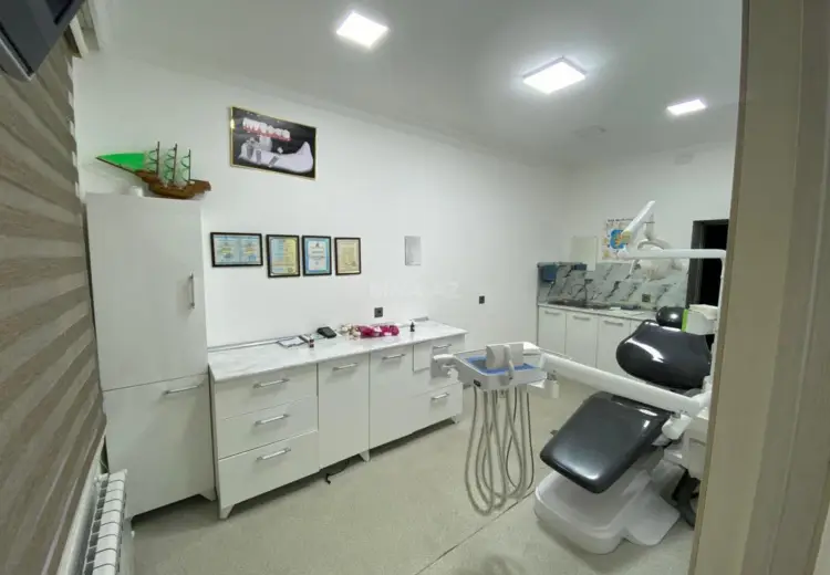 100 m² Obyekt / Ofis Kirayə (aylıq), Nəsimi, Bakı