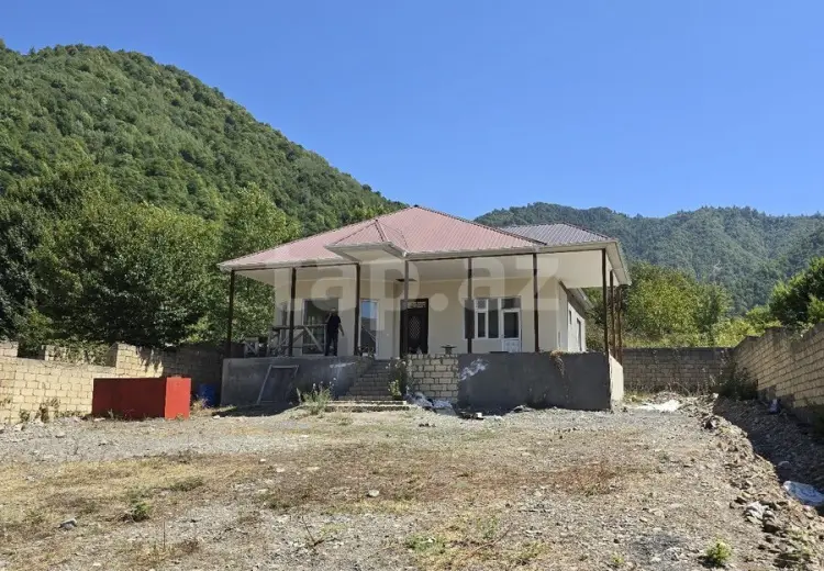 3 otaqlı mənzil , Qəbələ