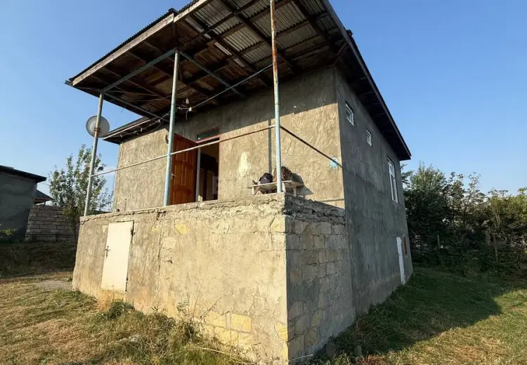 2 otaqlı mənzil Satılır, Lerik