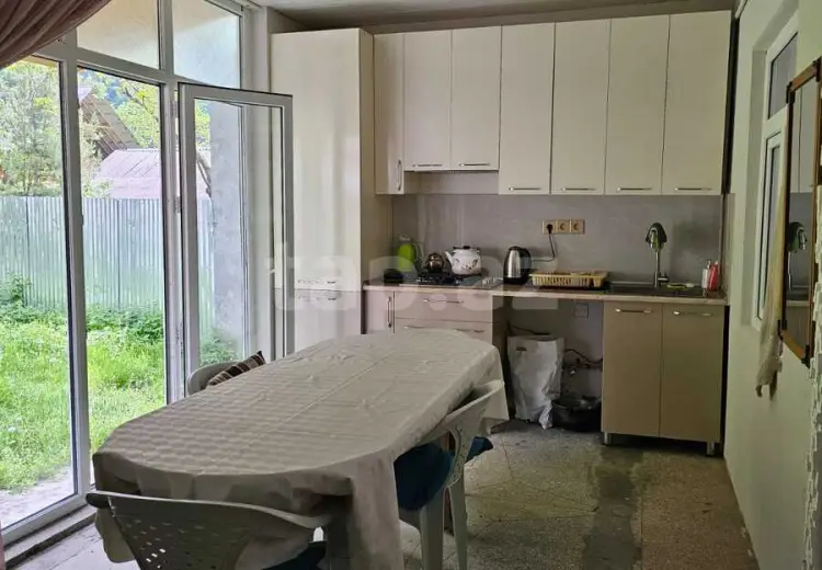 3 otaqlı mənzil , Qax