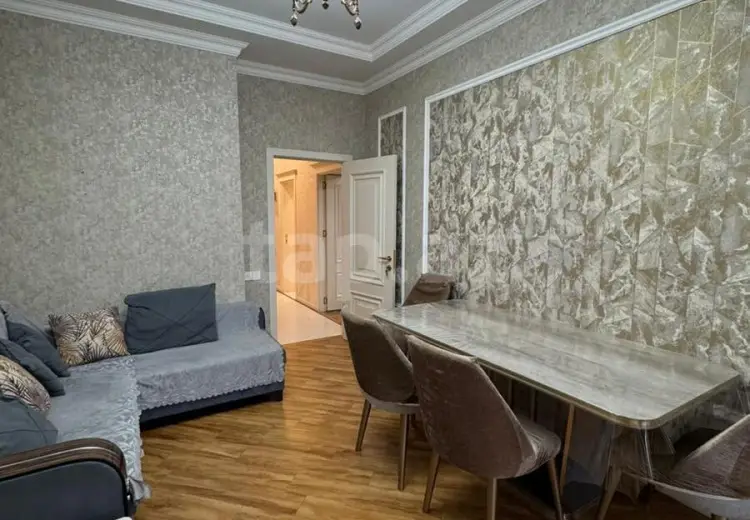 3 otaqlı mənzil , Bakı