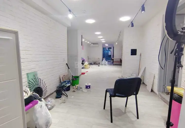 80 m² Obyekt / Ofis Kirayə (aylıq), Yasamal, Bakı