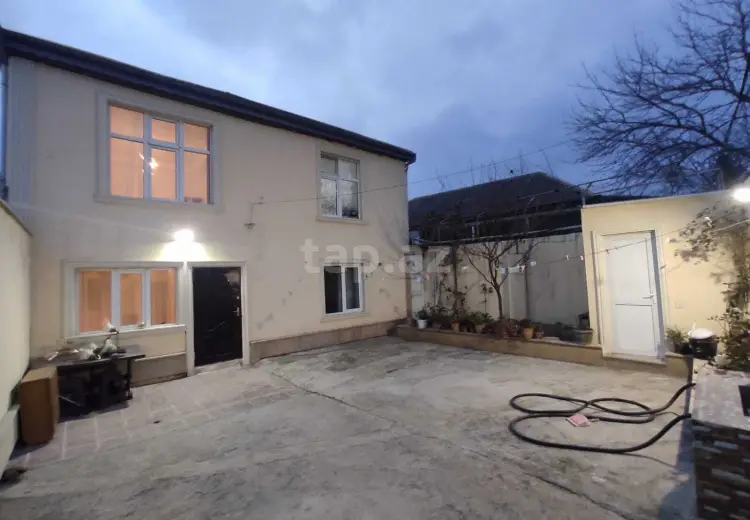 5 otaqlı mənzil , Bakı