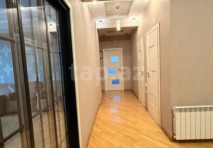 3 otaqlı mənzil , Bakı