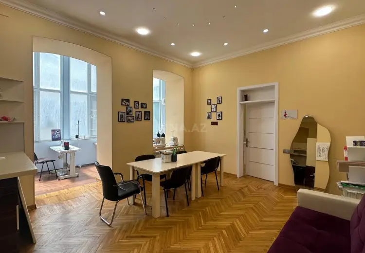 110 m² Obyekt / Ofis Kirayə (aylıq), Sahil qəs., Səbail, Bakı