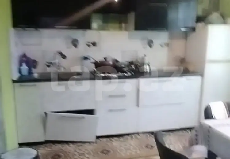 4 otaqlı mənzil , Quba